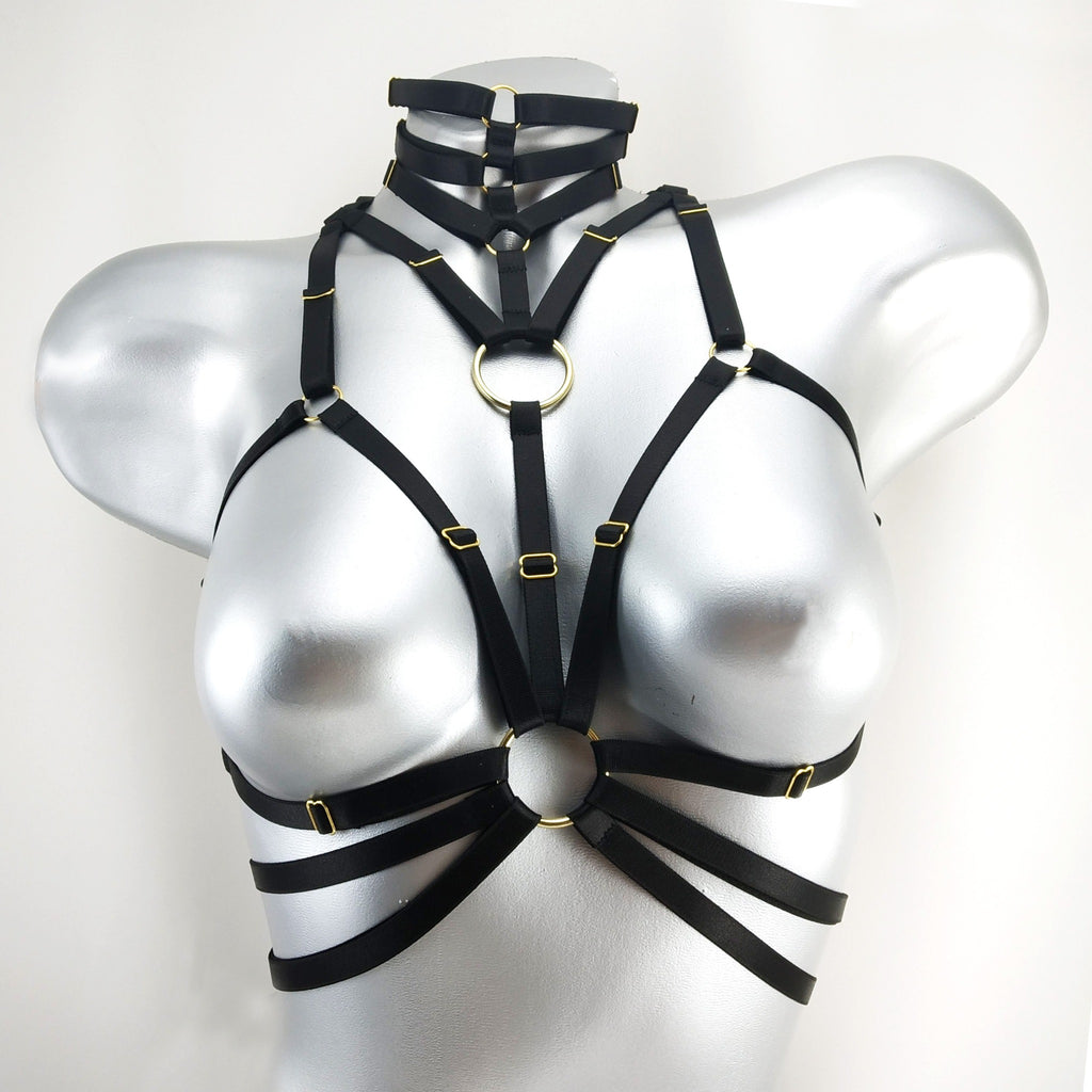 MARYLY adjustable body harness front view on mannequin
